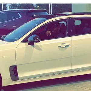 Meet your Posher, Davyne